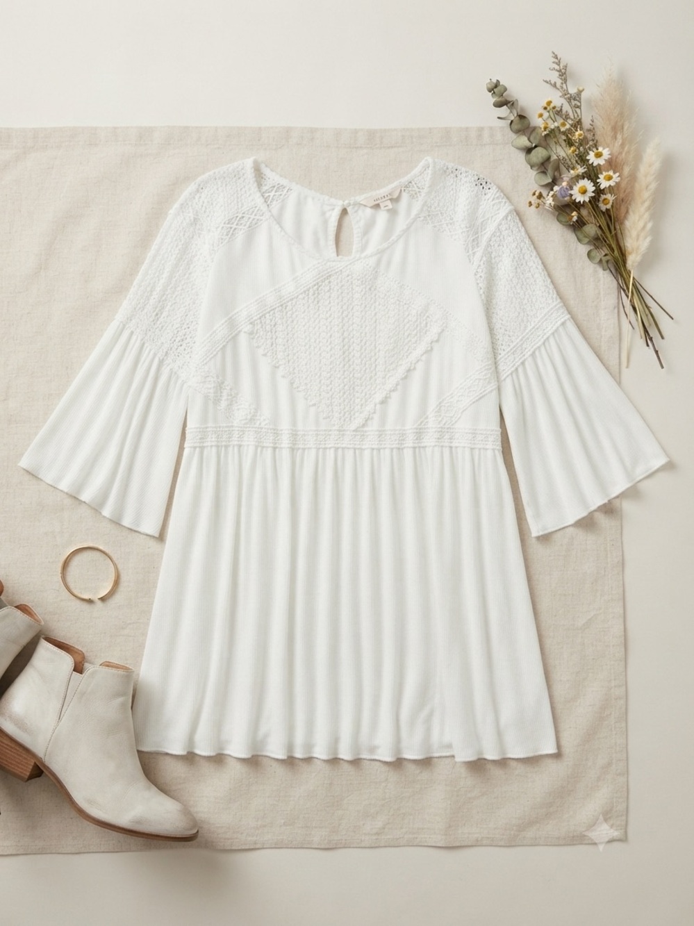 POL White Crochet-Panel Bell Sleeve Tunic